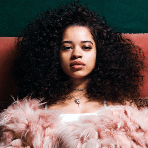 Image of Ella Mai a British singer and songwriter