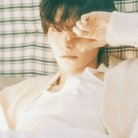 An Exclusive Interview with HYUNJUN on "Backseat" and Solo Career