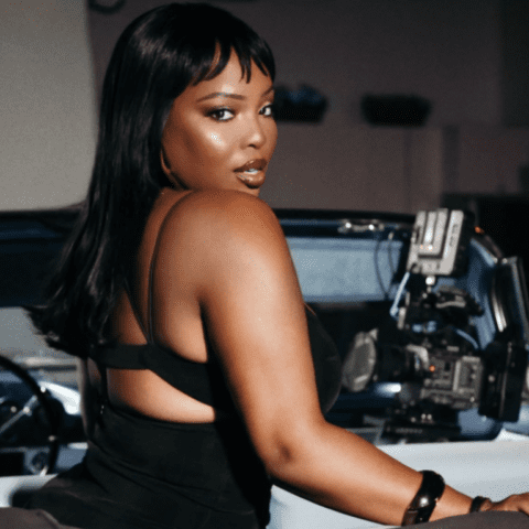 ROE Finds Strength in Sensuality on “Love You Now”